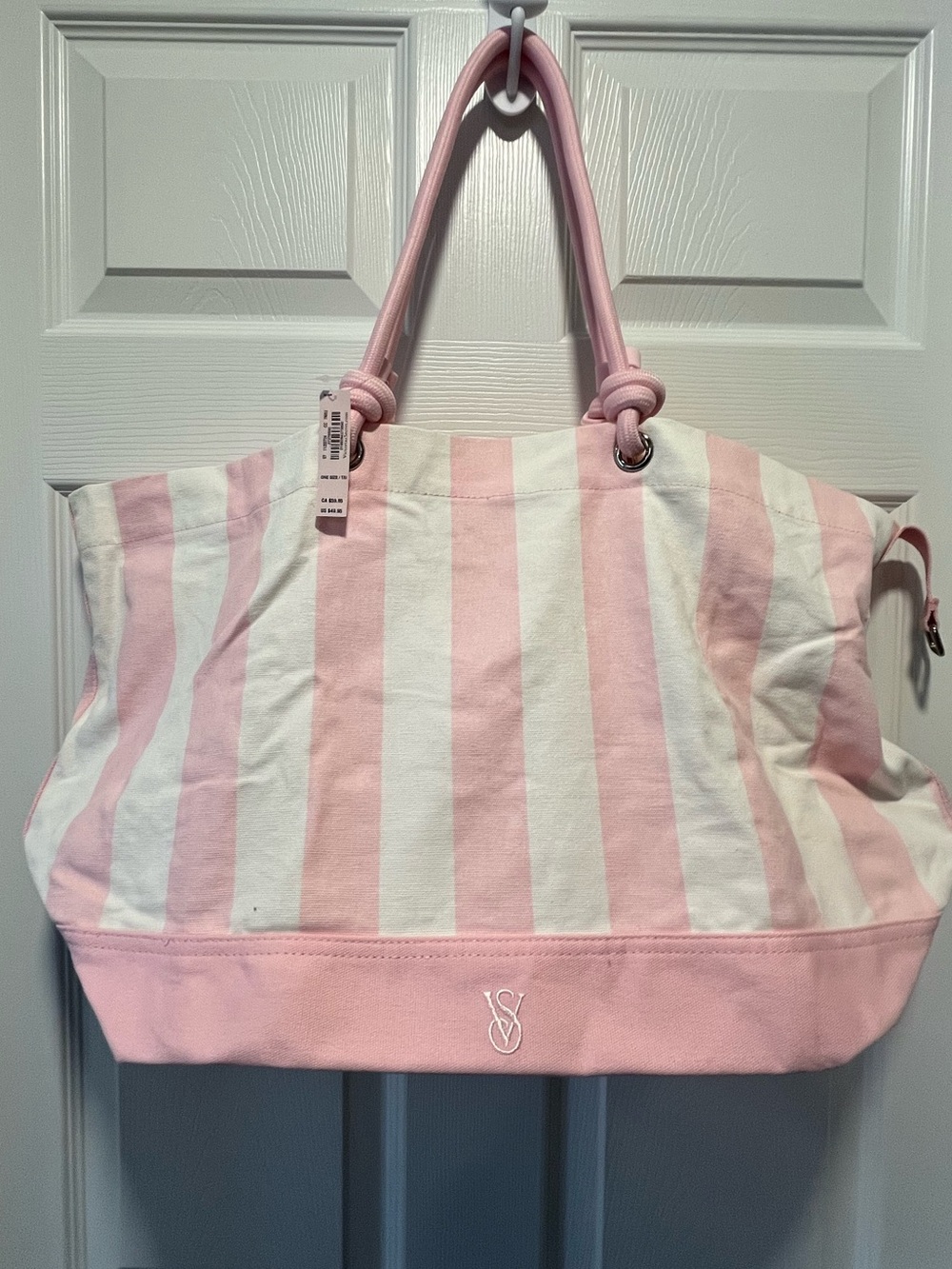 NWT Victoria Secret Bag
Pink and White Striped.